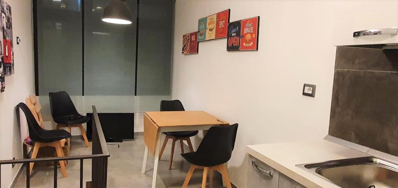 Center Living Apartment Catánia Buitenkant foto